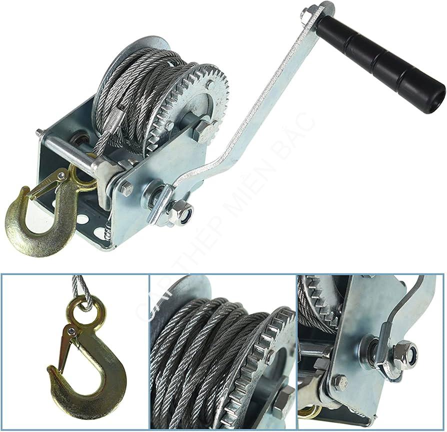 Tời quay tay 1400lbs tời quay tay 1400lbs ₫1,000 <strong>Tời quay tay 1400lbs</strong> là một thiết bị nâng hạ rất phổ biến, được sử dụng rộng rãi trong nhiều lĩnh vực như xây dựng, công nghiệp, nông nghiệp và các hoạt động ngoài trời. Với khả năng nâng tải trọng lên đến 1400lbs (khoảng 635kg), tời quay tay này mang lại hiệu quả cao và an toàn cho người sử dụng. Tời cáp quay tay 600LBS