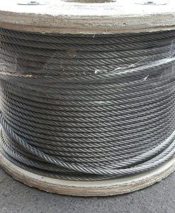 Cáp lụa 10mm cáp lụa 10mm ₫1,000 <strong>Cáp lụa 10mm</strong> được làm từ thép chất lượng cao, mang lại độ bền và khả năng chịu tải tốt. Điều này giúp cáp có thể chịu được các lực kéo lớn mà không bị đứt hay hư hỏng, làm cho nó trở thành lựa chọn lý tưởng cho các công trình xây dựng và ứng dụng công nghiệp <span class="popover-content-wrapper--bTpYG agent-marker-wrapper--x2zCg"><span class="agent-marker--X9KyW">2</span></span> cáp lụa inox phi 10mm